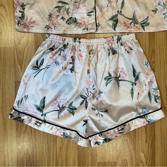 Light Pink Floral Women’s Pajama Set Button-down Collared Shirt and Short Set - Picture 3 of 12